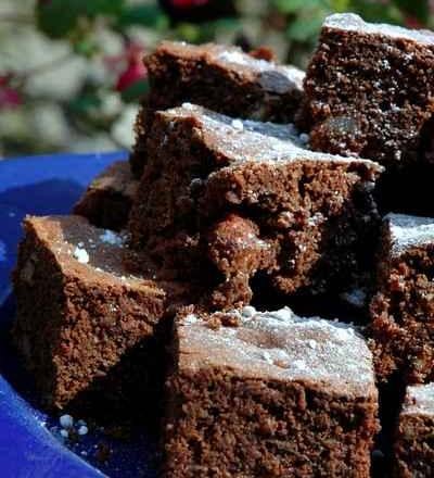 Fondant au chocolat et noisettes