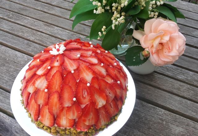 Charlotte aux fraises façon bavarois