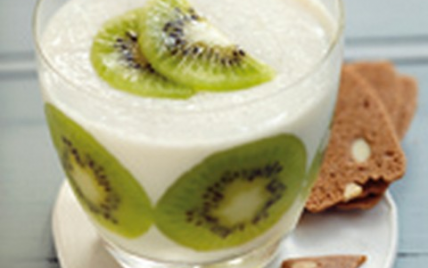 Panna cotta vanillée aux kiwis de l'Adour