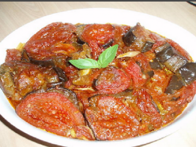 Aubergines à la tomate