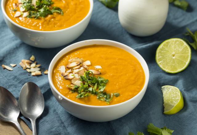 Velouté de patates douces au lait de coco et tartines