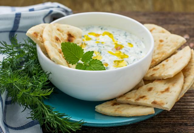 Comment préparer un tzatziki d'hiver pour un apéro de saison ?