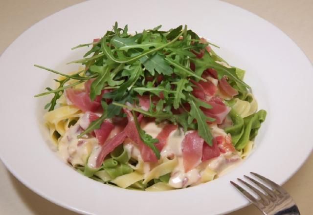 Tagliatelle au jambon de parme