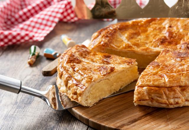 Galette des rois à la poire et pâte de spéculoos