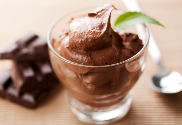 Mousse au chocolat onctueuse et légère