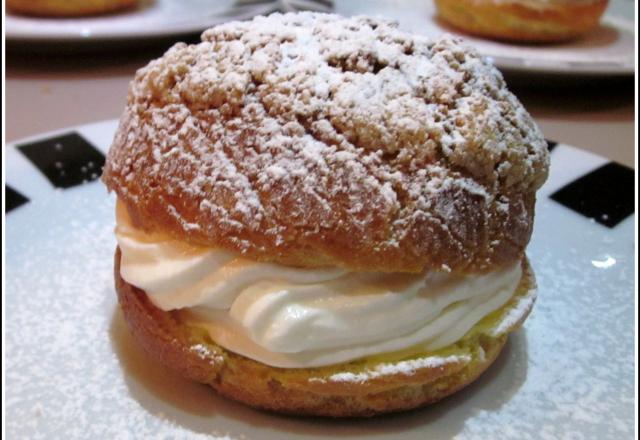 Petits choux citron et liqueur de verveine