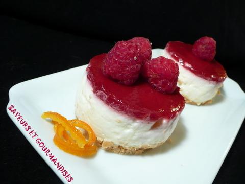 Mini-cheesecakes aux framboises