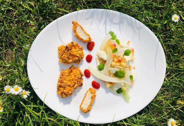 Nuggets façon Kentucky et coleslaw de fenouil à la pomme