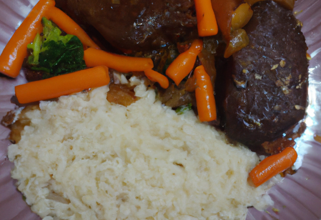 Poêlée de steaks, riz et légumes