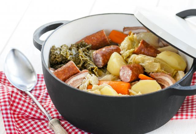 "Très facile à réaliser " : Chef Damien partage sa recette de potée au chou, parfaite pour se réchauffer en cette saison hivernale !