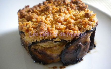 Charlotte d'aubergines au crumble de fromage