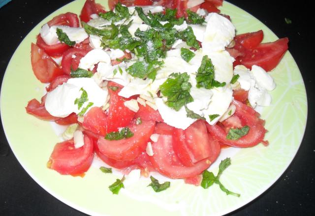 Tomates mozzarella au vinaigre de Xéres