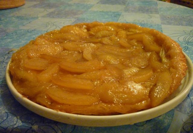 Tarte tatin inratable à la cannelle