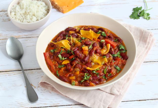 Chili végétarien aux poivrons rouges et mimolette vieille