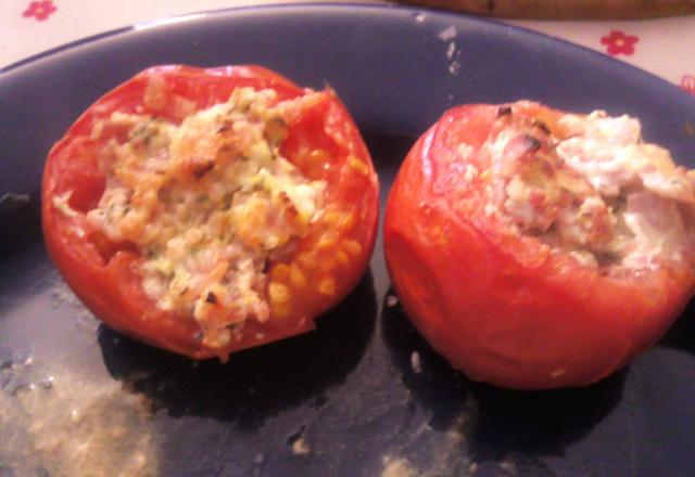 Tomates farcies au fromage frais et jambon