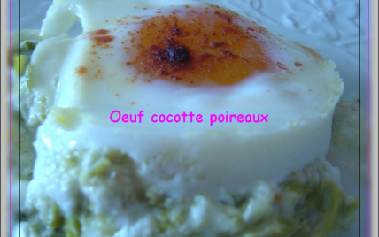 Œufs cocotte sur lit de poireaux