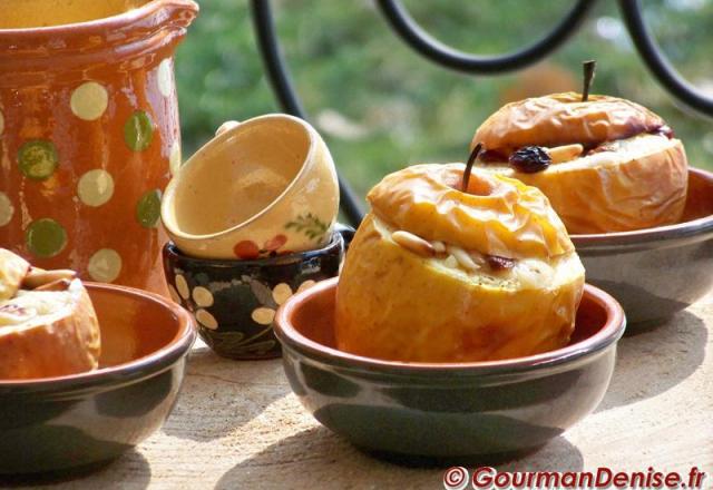 Entre la pomme et le fromage : Pomme cuite, farçie au Roquefort Papillon