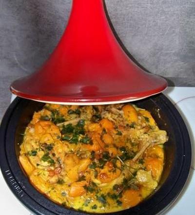 Tajine de poulet épicé aux abricots à ma façon