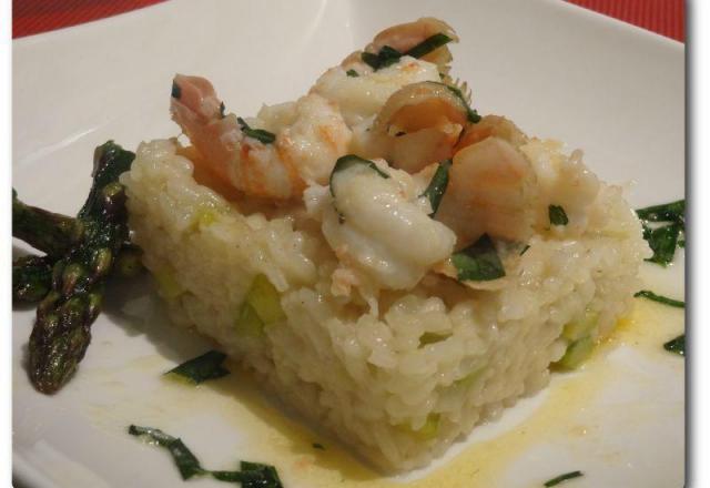 Risotto aux asperges et langoustines snackées au beurre et à l'estragon