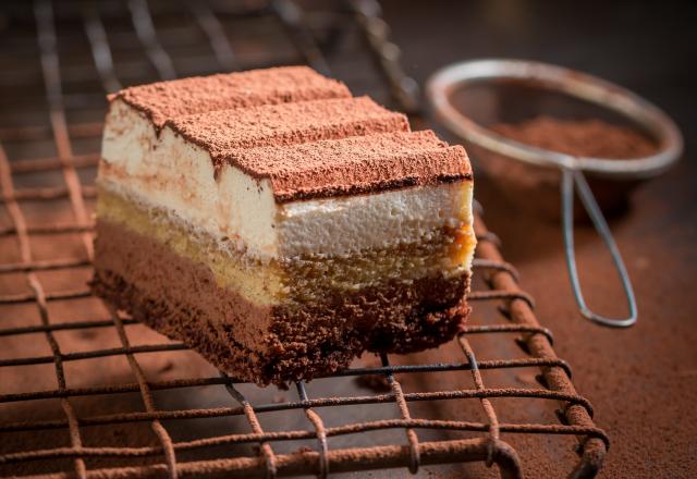 La recette de ce brownie tiramisu complètement décadent va devenir votre dessert préféré cet automne