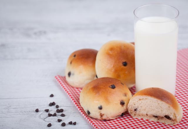 Au petit-déjeuner ou au goûter, une nutritionniste partage sa recette de brioche au chocolat prête en 10 minutes !