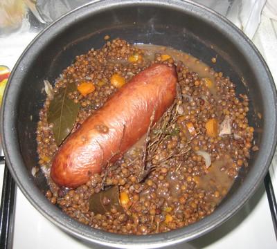 Lentilles à la saucisse de Morteau