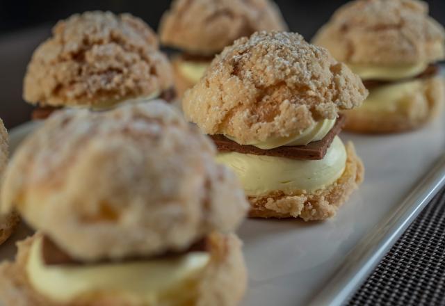 Choux croustillants à la crème de Safran du Quercy