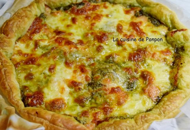 Tarte au pesto, saumon fumé et mozzarella