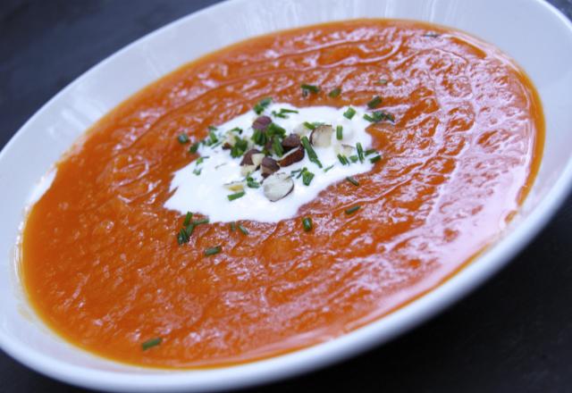 Velouté de butternut aux noisettes