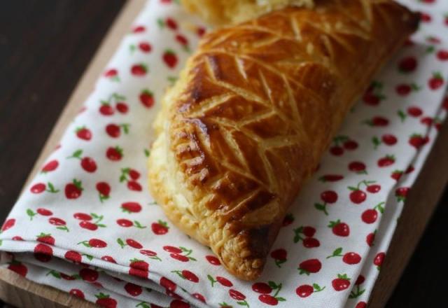 Chaussons aux pommes et Carré Frais