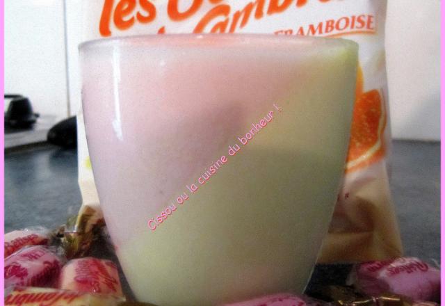 Panna-cotta aux Bêtises de Cambrai citron-framboise