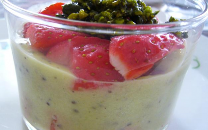 Verrine fraises-mousse de kiwi