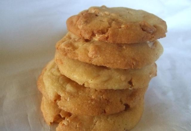 Cookies chocolat blanc et éclat de nougat