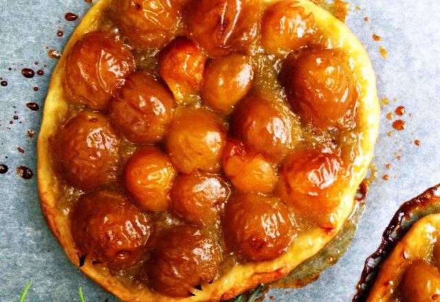 Tartelettes fines aux mirabelles, compote de rhubarbe et caramélisées au miel de romarin