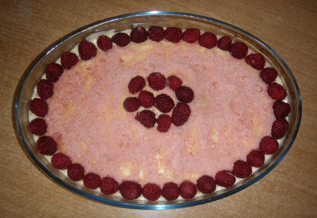 Tiramisu aux Framboises et biscuite rose de Reims