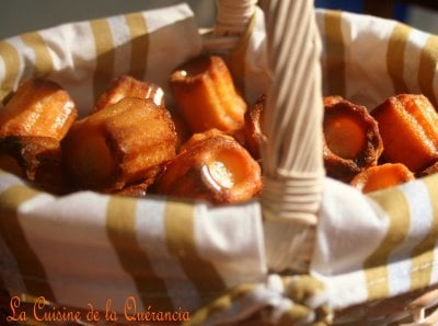 Cannelés bordelais à la fleur d'oranger