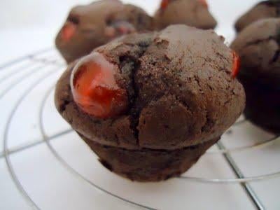 Muffins au sucre de canne et aux cerises faciles