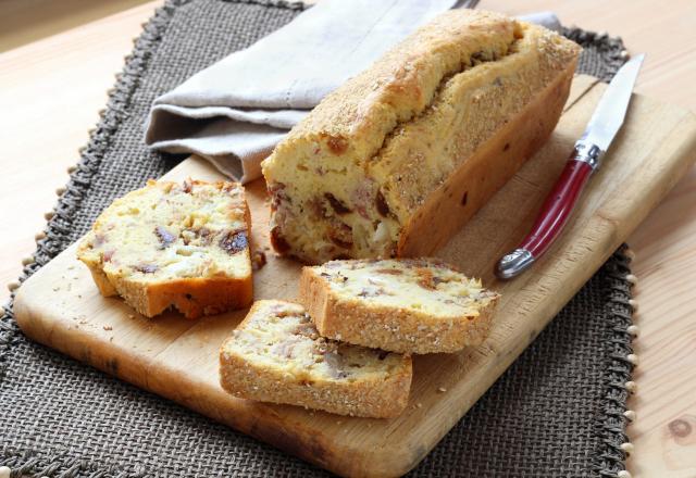 Cake salé chèvre figue et jambon