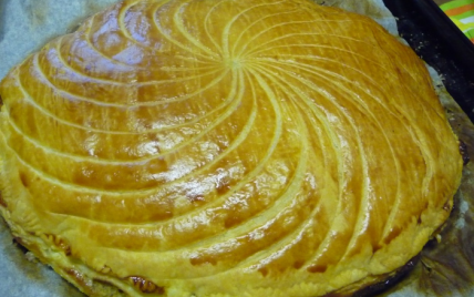 Galette des rois aux noisettes