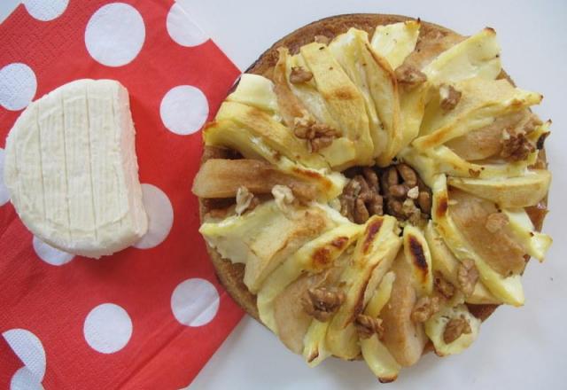 Tarte poire, pomme, noix et Saint-Marcellin