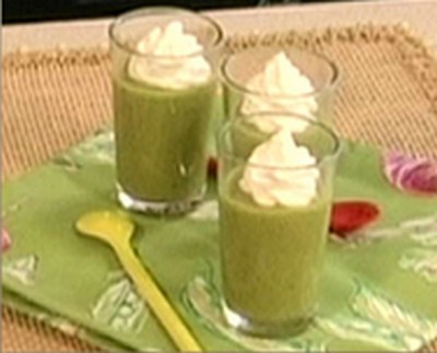 Verrine de velouté de courgettes chantilly au citron