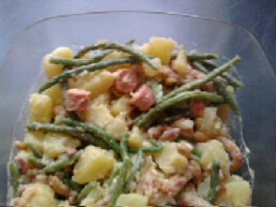 Salalde de pomme de terre, haricots verts, cacahuètes