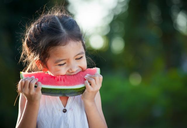 Pastèque : la peau est-elle comestible ?