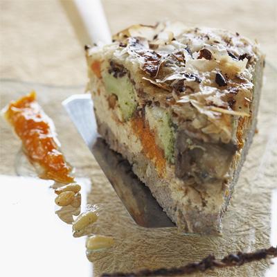 Tourte pastilla à l'agneau, abricot et cannelle.