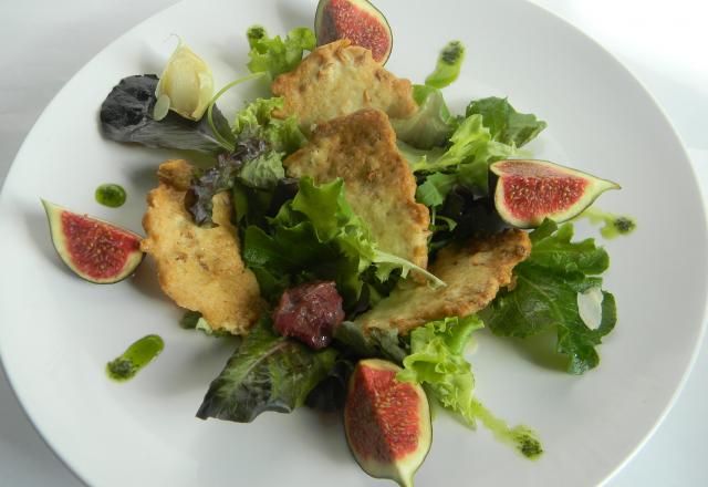 Nougatines d'ail de Lomagne et amandes, salade mesclun gésiers, figues