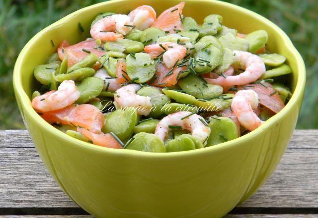 Salade de fèves au saumon fumé et aux crevettes