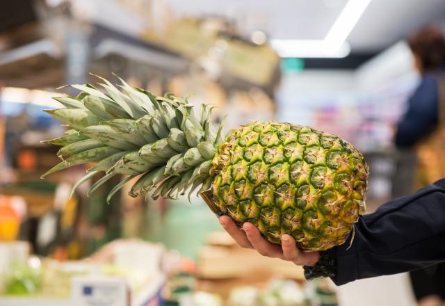 Comment savoir si un ananas est vraiment mûr ?