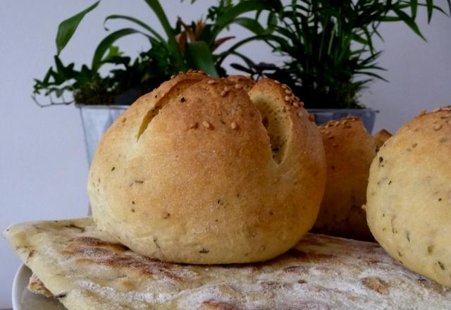 Petits pains à la semoule et à l'huile d'olive