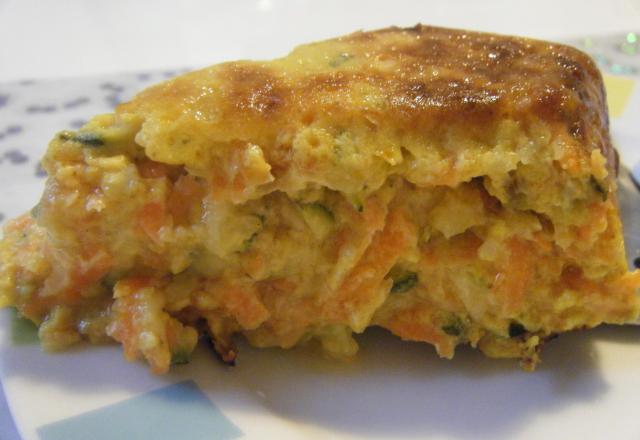 Quiche sans pâte et avec des carottes, courgettes, curry