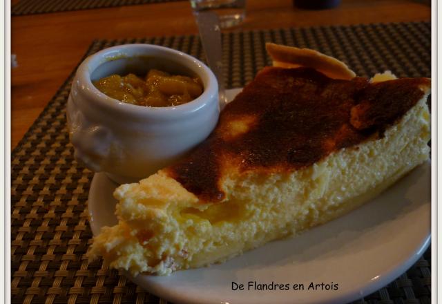 Gâteau au fromage blanc et sa compote vanillée mangue et banane